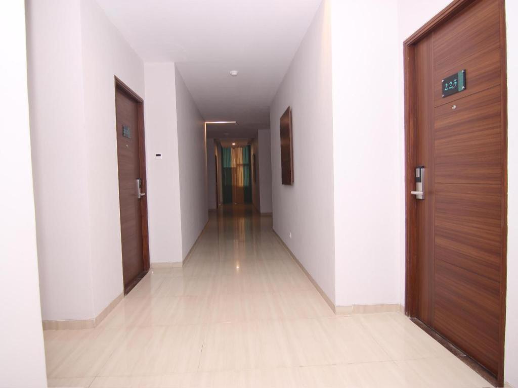 Grand Amira Hotel Solo, Azana Hotels Collection Ngoại thất bức ảnh