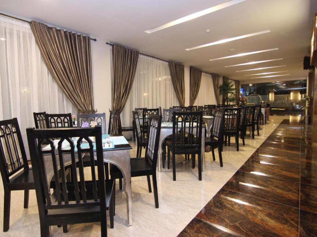 Grand Amira Hotel Solo, Azana Hotels Collection Ngoại thất bức ảnh