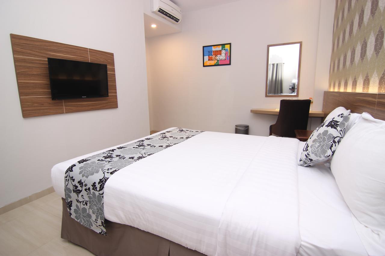 Grand Amira Hotel Solo, Azana Hotels Collection Ngoại thất bức ảnh