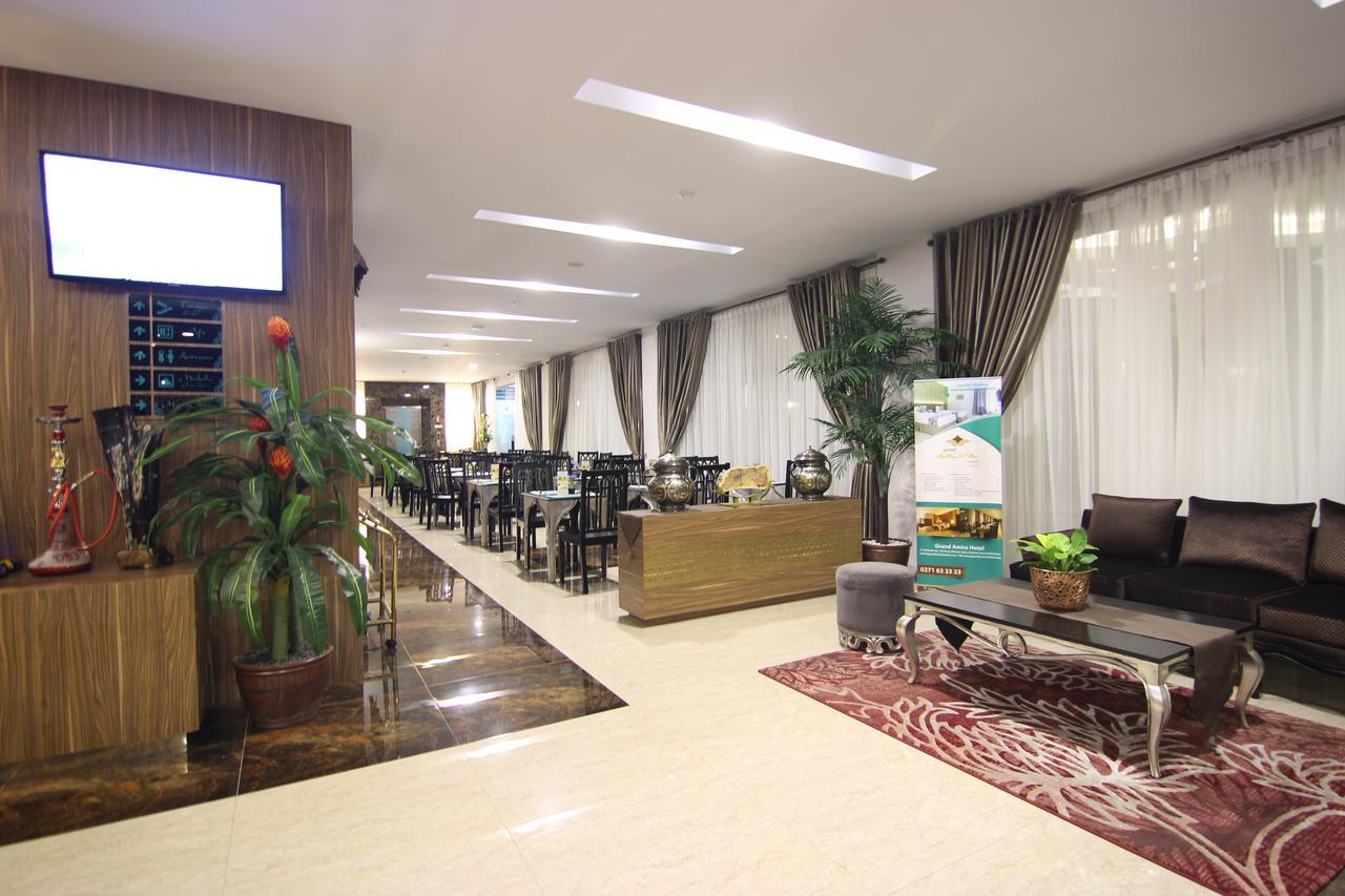 Grand Amira Hotel Solo, Azana Hotels Collection Ngoại thất bức ảnh