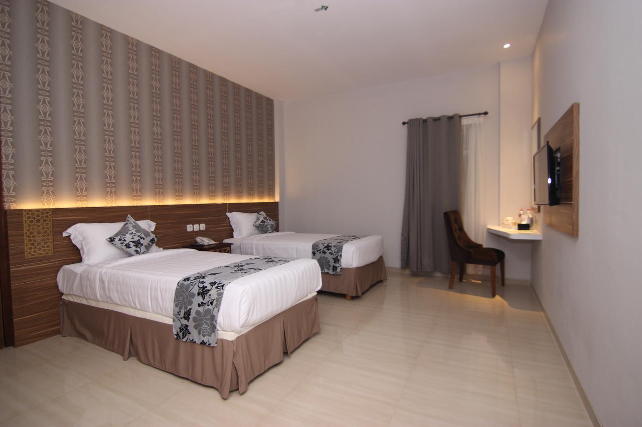 Grand Amira Hotel Solo, Azana Hotels Collection Ngoại thất bức ảnh
